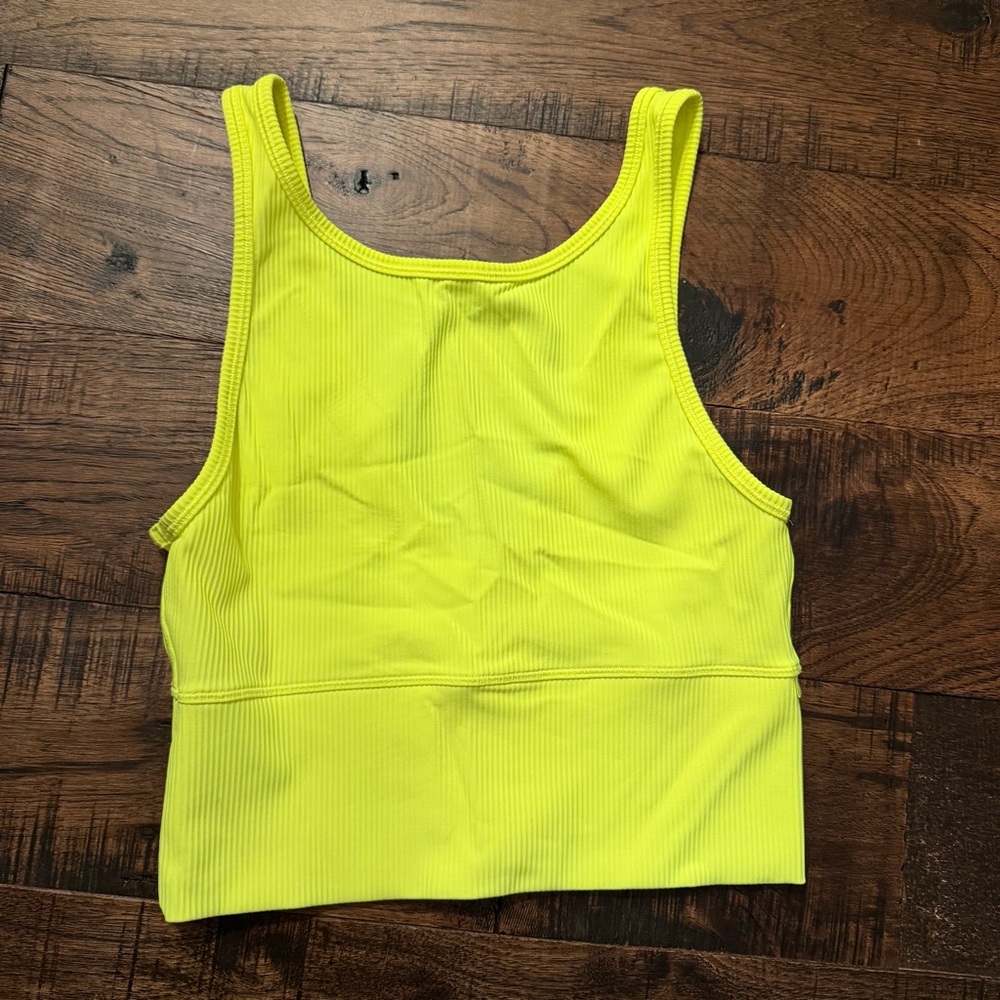 Lululemon power pivot tank